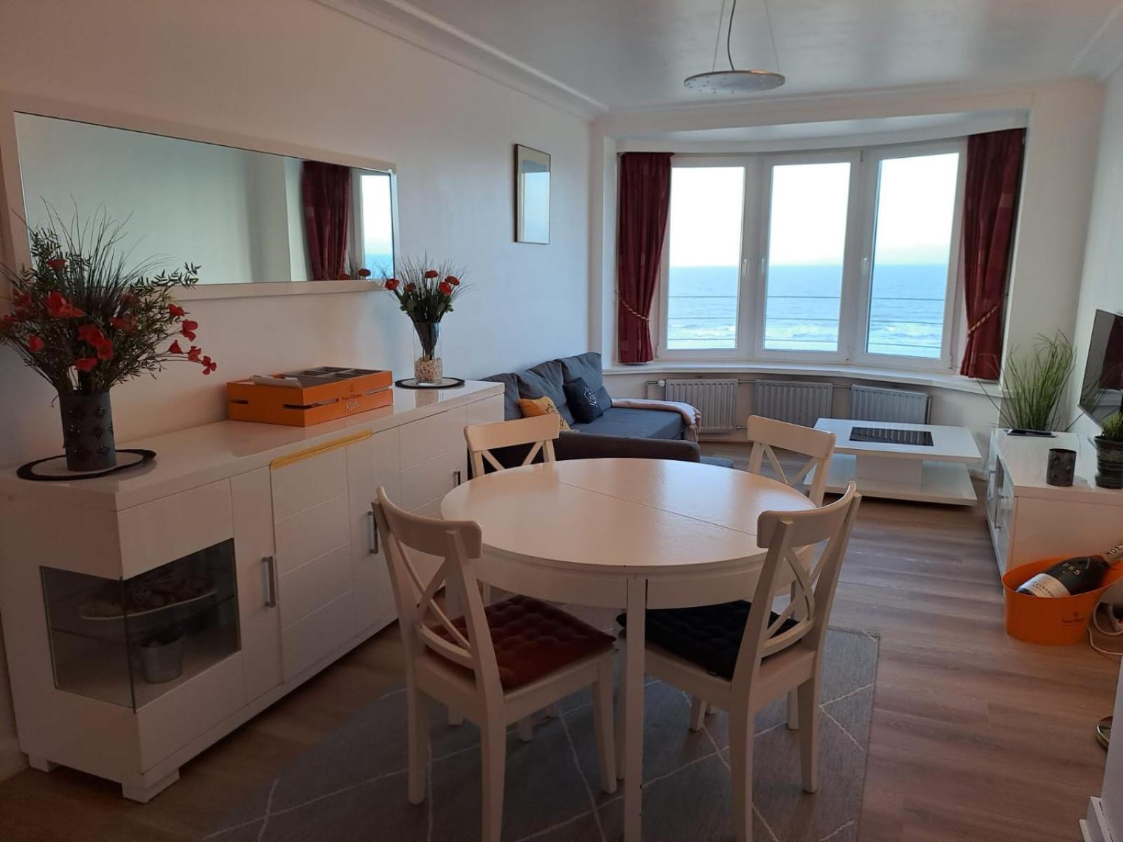 Appartement Met Prachtig Zicht Op Zee ออสเทนด์ ภายนอก รูปภาพ